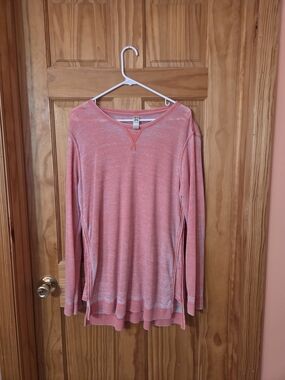 Lightweight Pink Long-Sleeve Women's Top